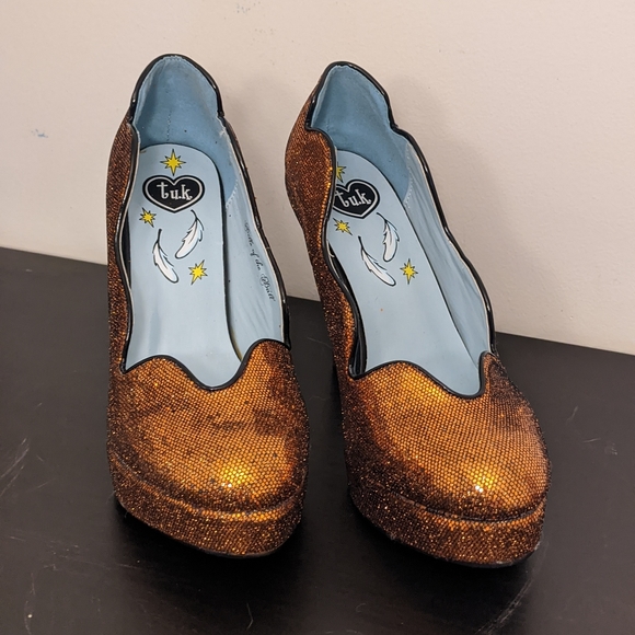 Copper Luster Heels - Picture 9 of 11